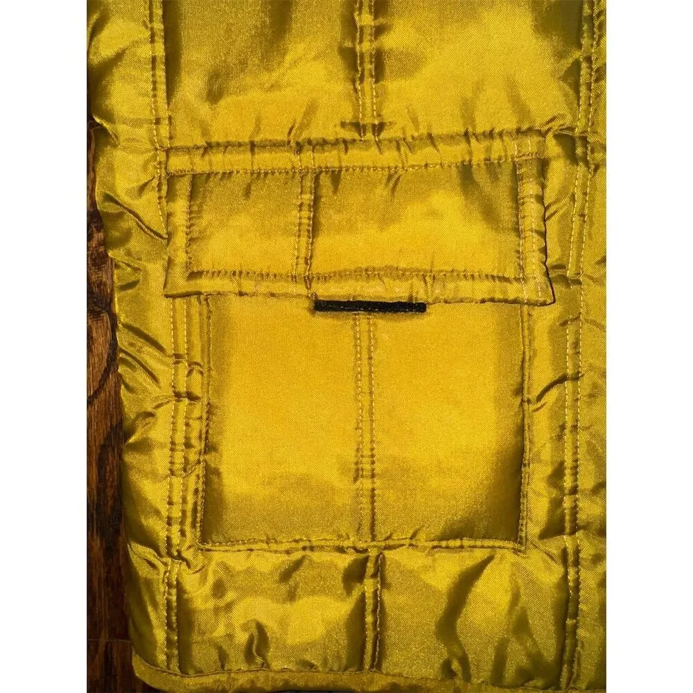 Walls Vintage Men's Quilted Vest Gold Medium Casual Fall Outerwear Medium
